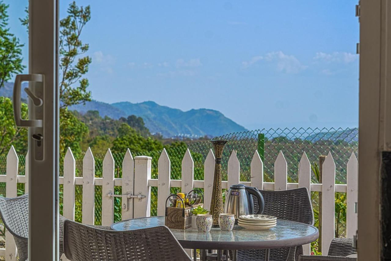 Saffronstays Woodpeckers Villa, Dehradun Rājpur 外观 照片